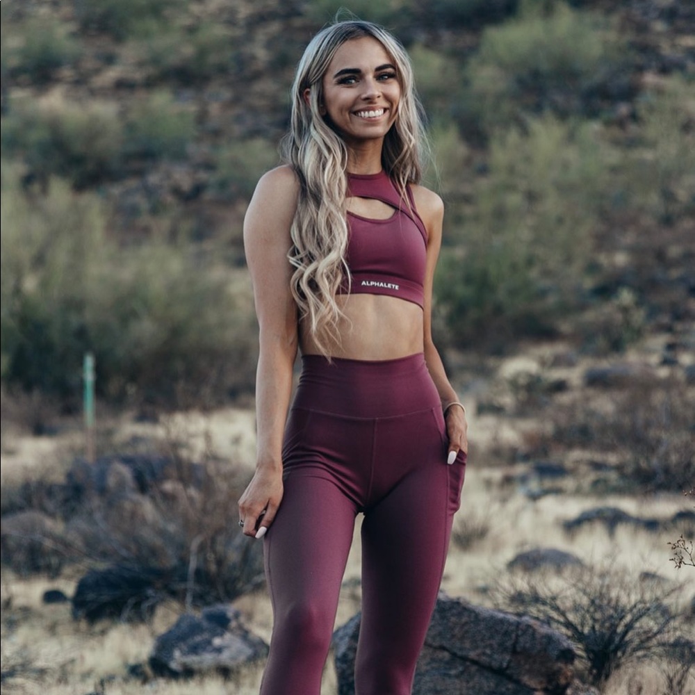 Alphalete Surface Pocket Leggings-XS